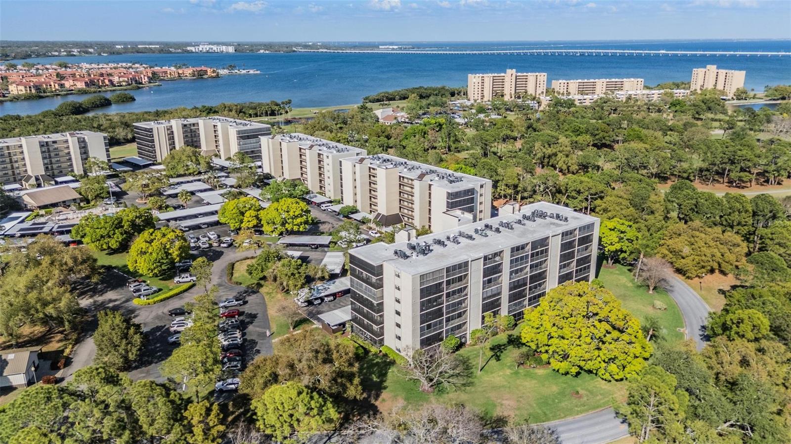 2900 COVE CAY DR #7B — photo 34