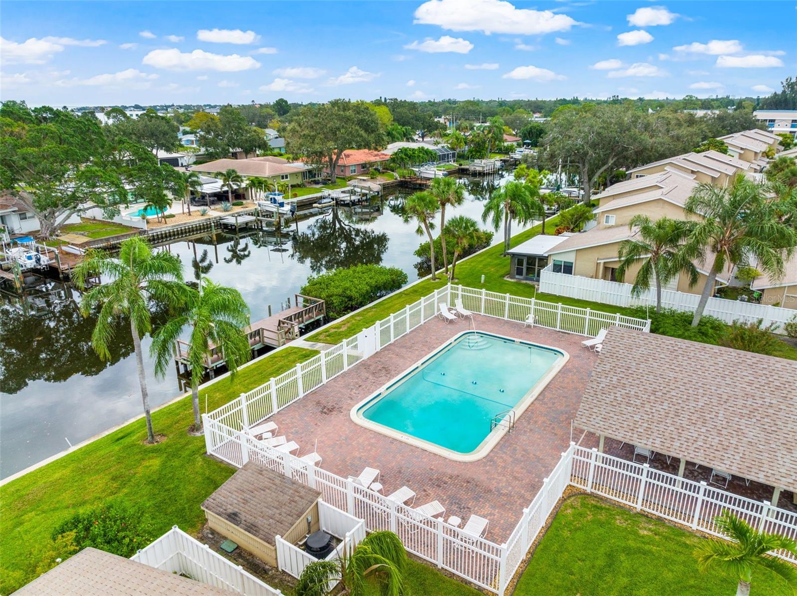 6490 CAPE HATTERAS WAY NE #2 — photo 34