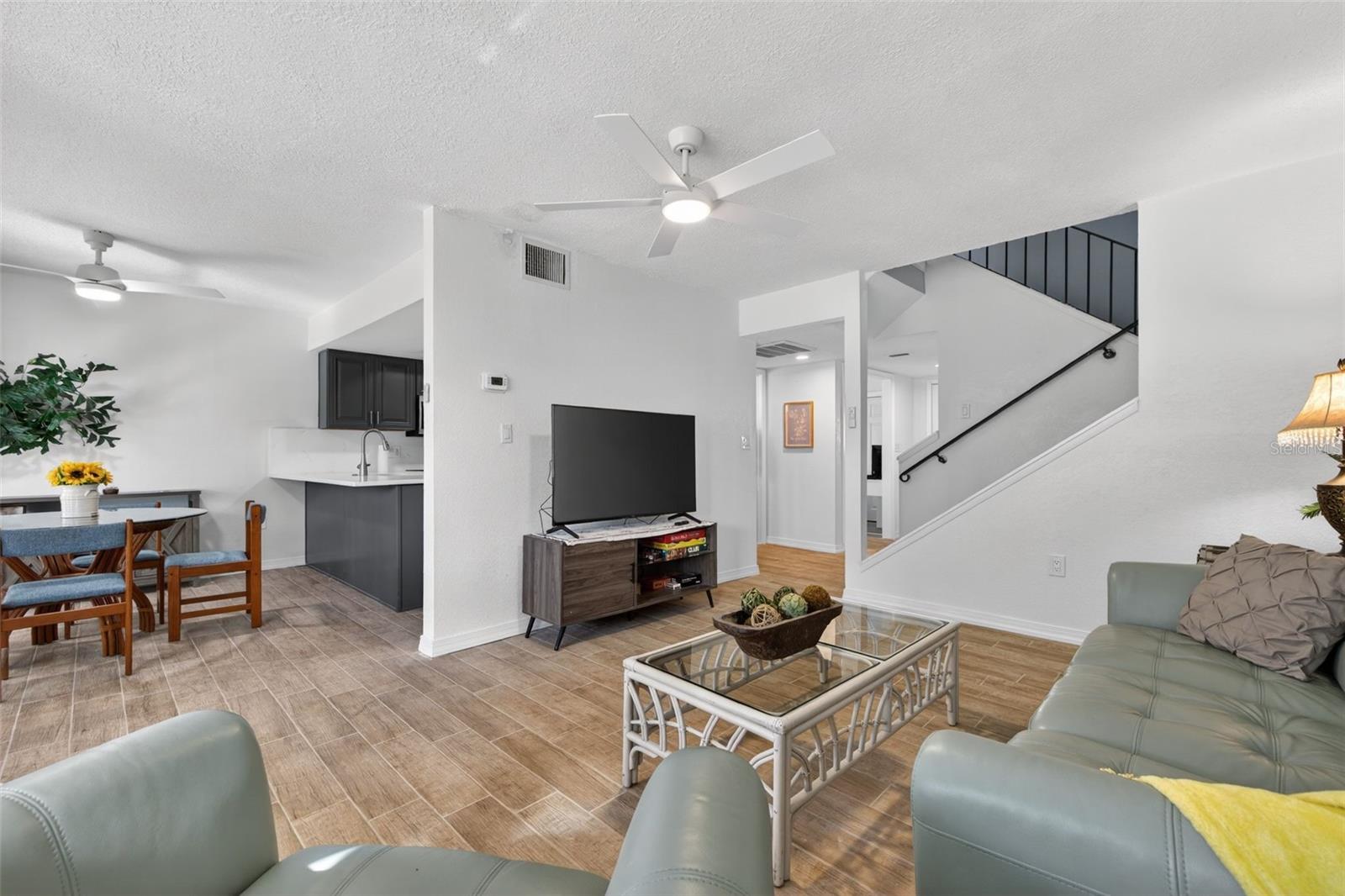 6490 CAPE HATTERAS WAY NE #2 — photo 4