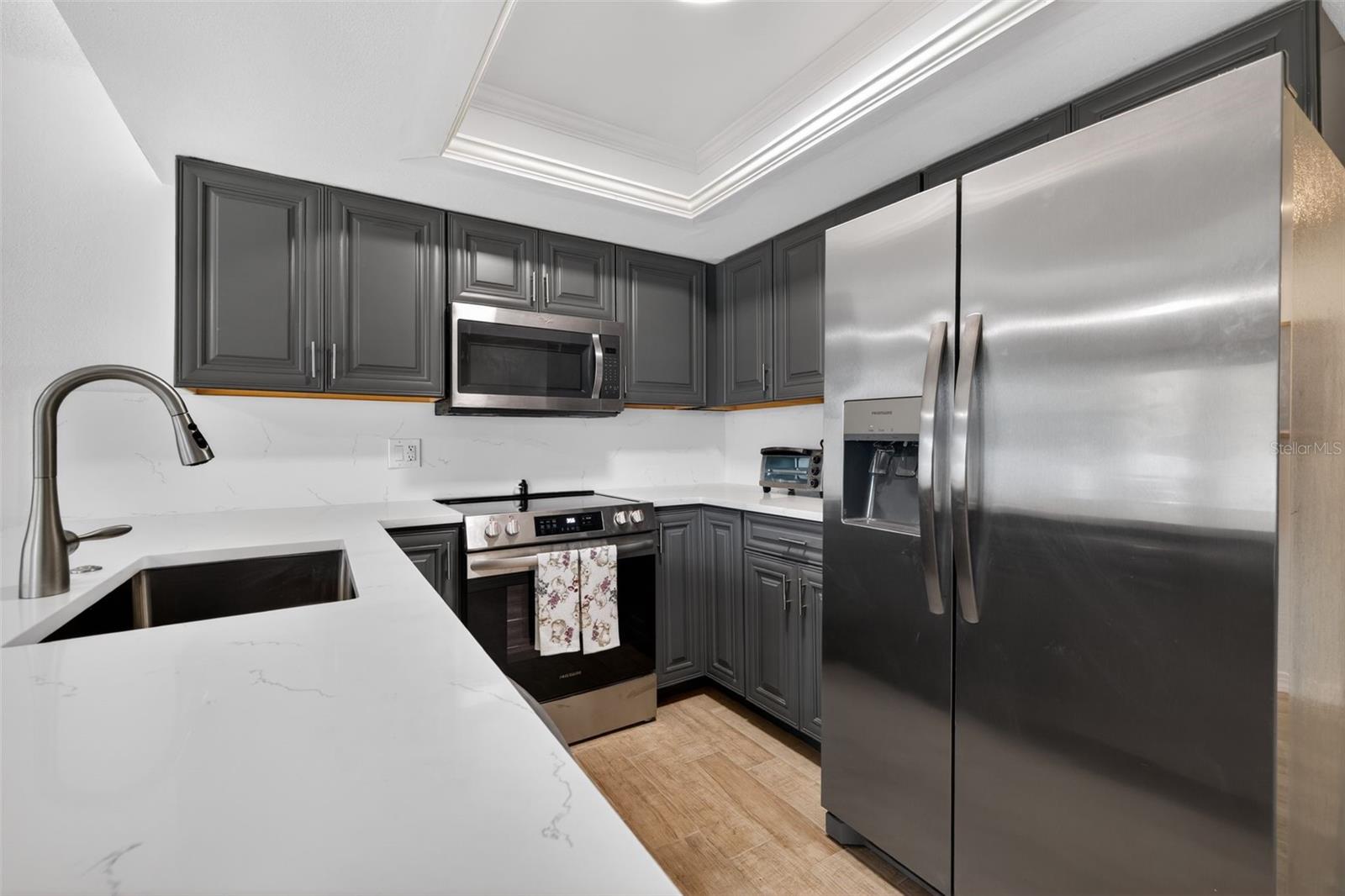 6490 CAPE HATTERAS WAY NE #2 — photo 8