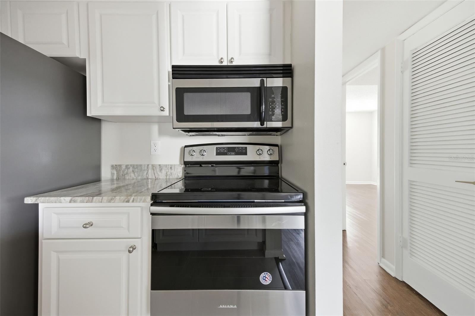 3102 W HORATIO ST #12 — photo 3