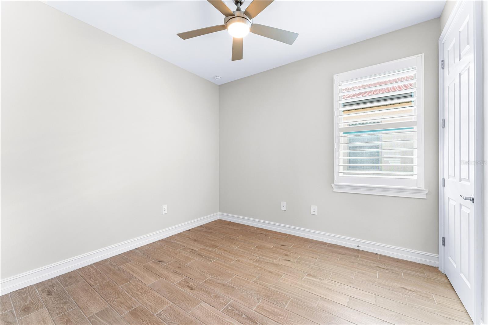 192 SOLIERA ST — photo 21
