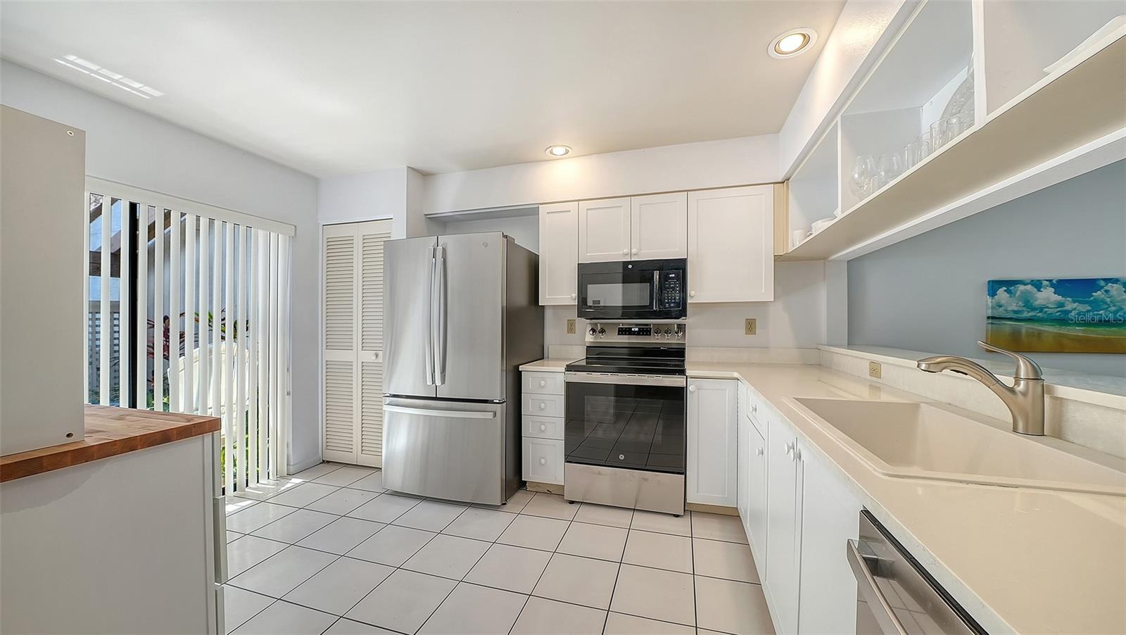 4557 KINGSMERE #23 — photo 7