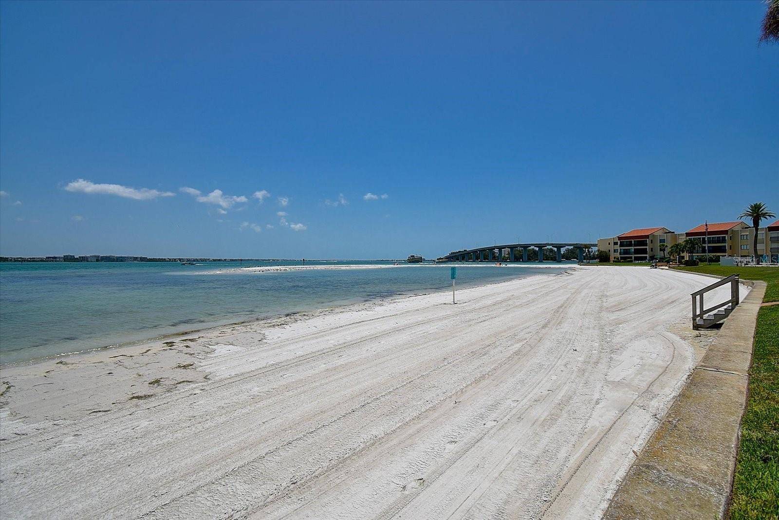 865 S GULFVIEW BLVD #207 — photo 46