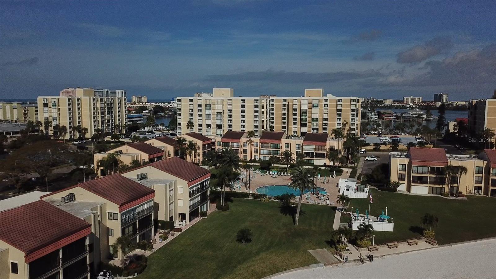 865 S GULFVIEW BLVD #207 — photo 37