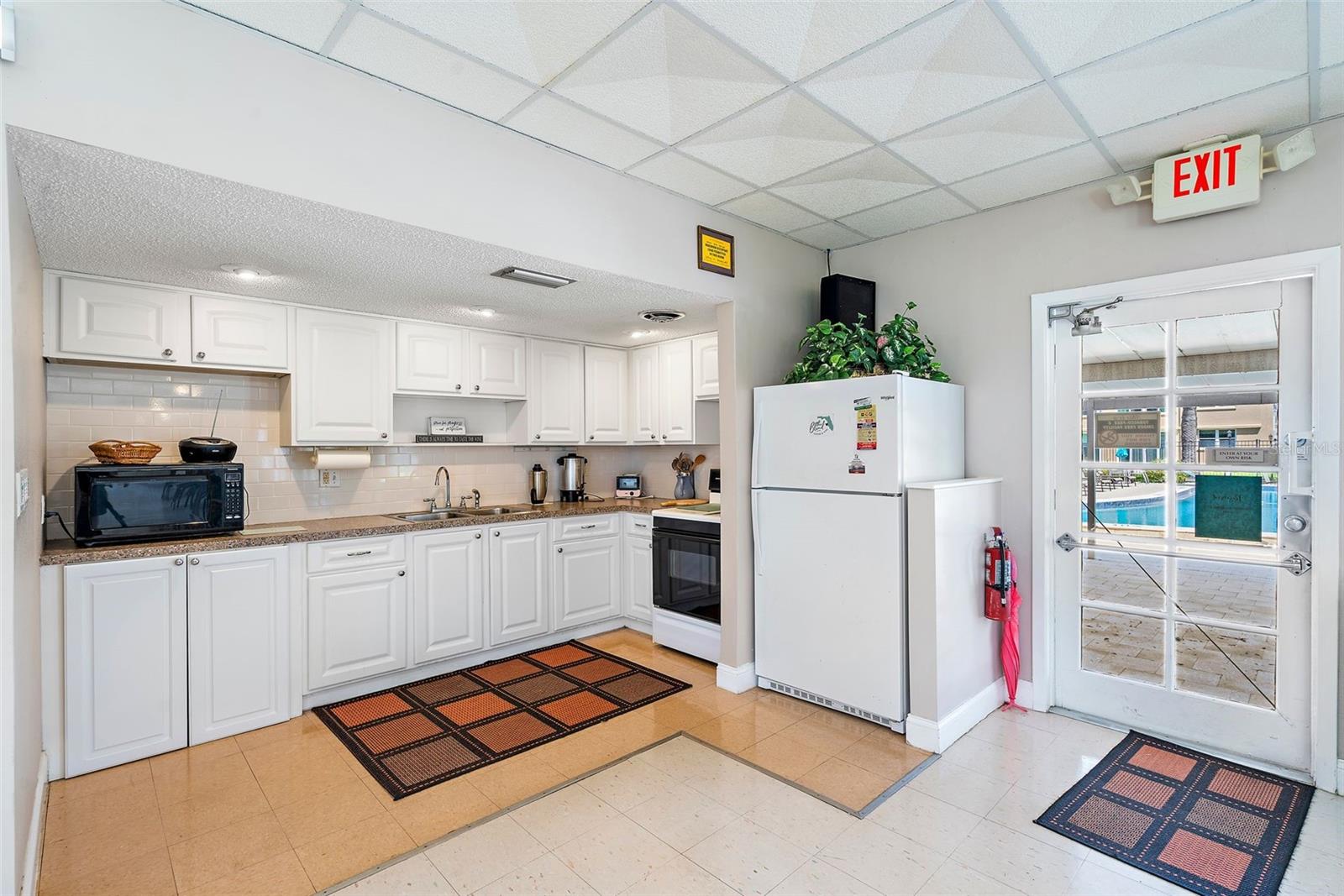 5095 BAY ST NE #110 — photo 23