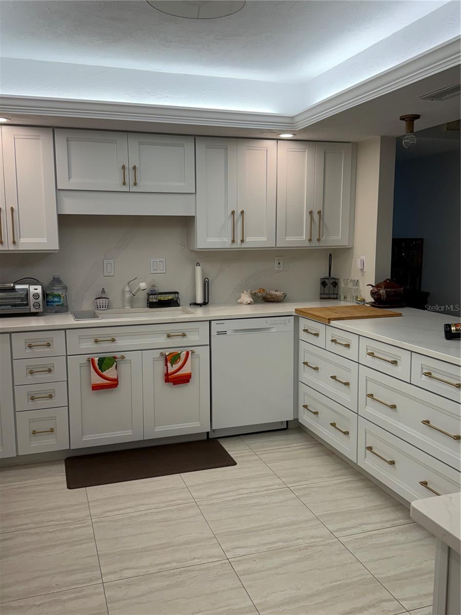 17920 GULF BLVD #1203 — photo 7