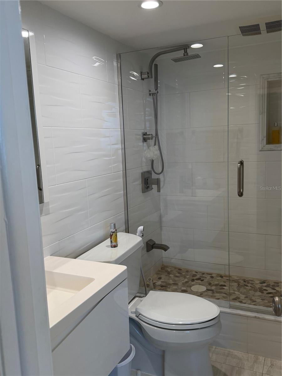 17920 GULF BLVD #1203 — photo 9