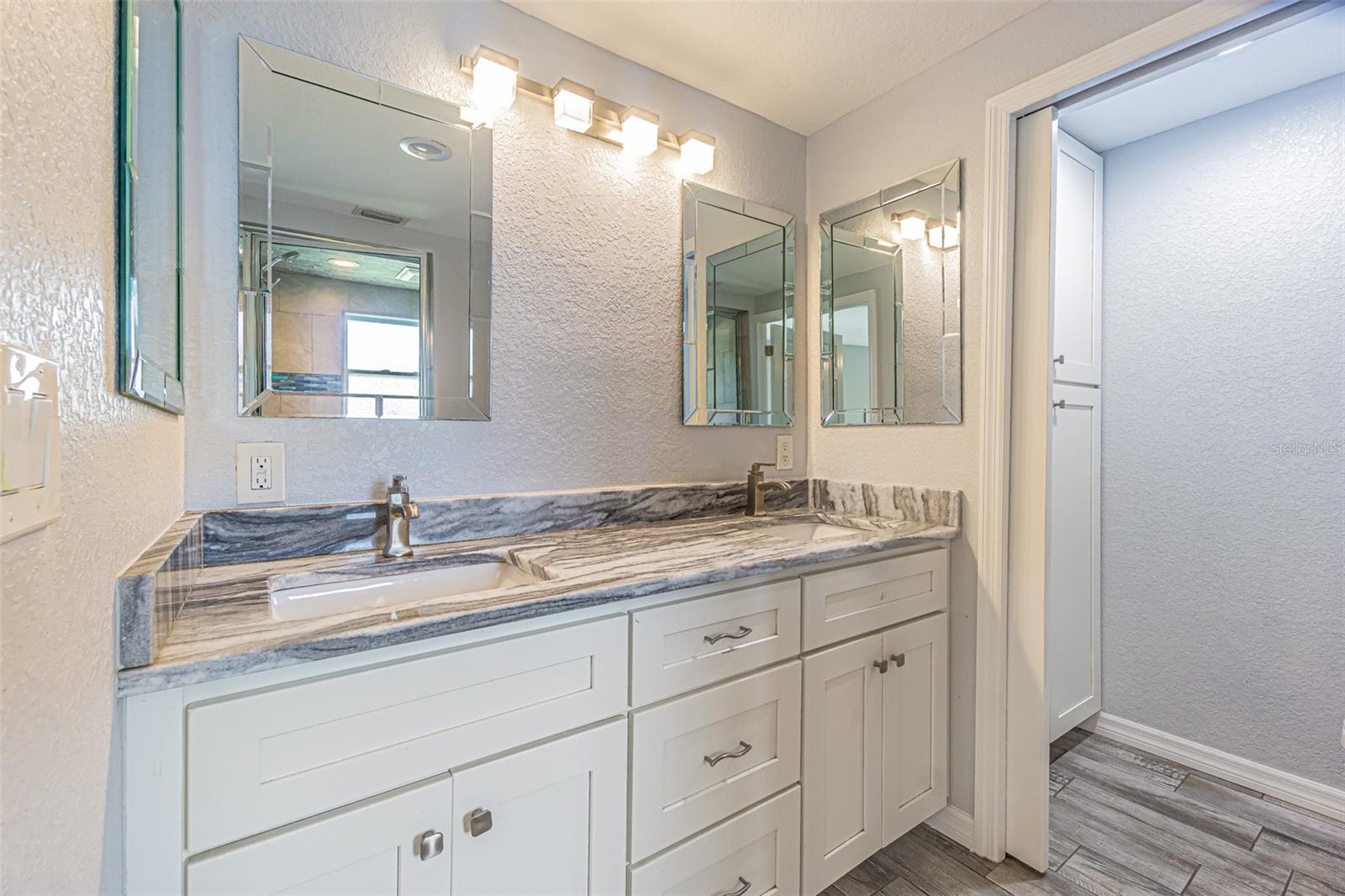 1125 FERNWOOD DR — photo 13