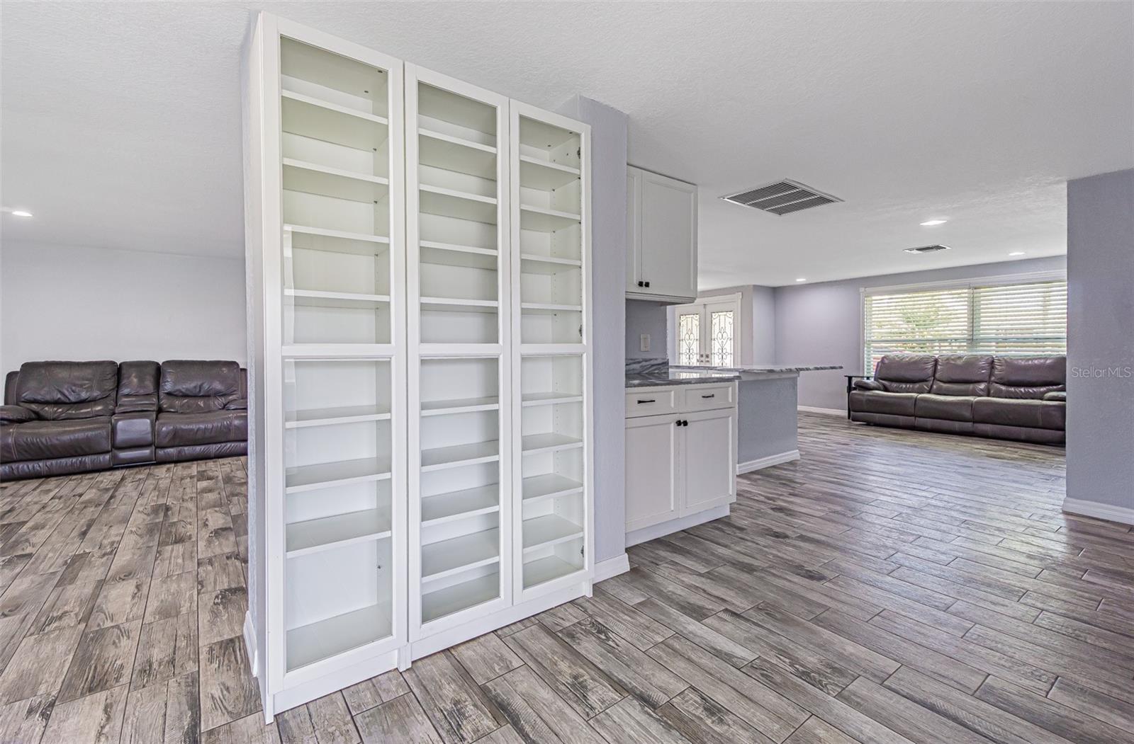 1125 FERNWOOD DR — photo 25