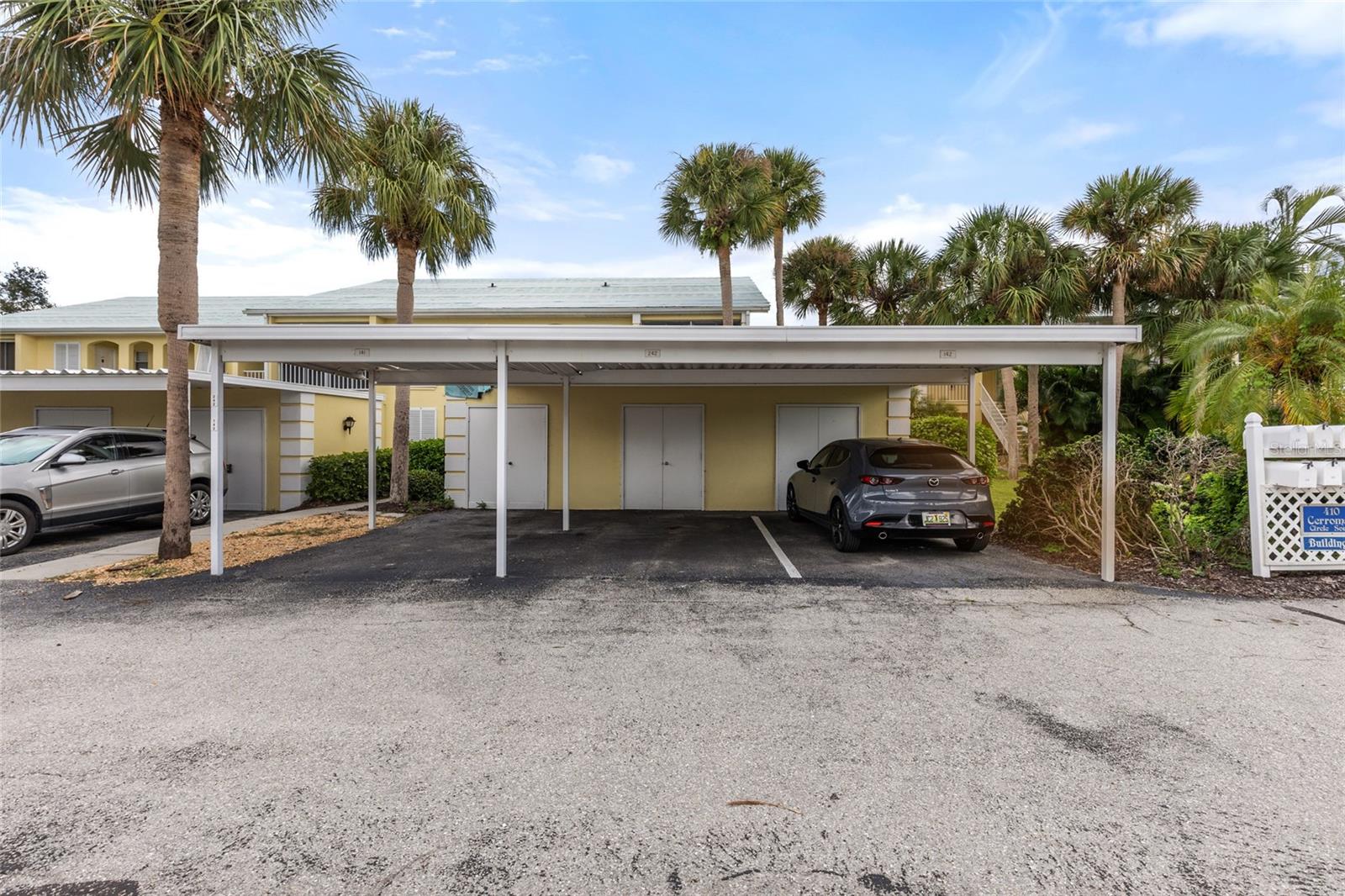 410 CERROMAR CIR S #242 — photo 31