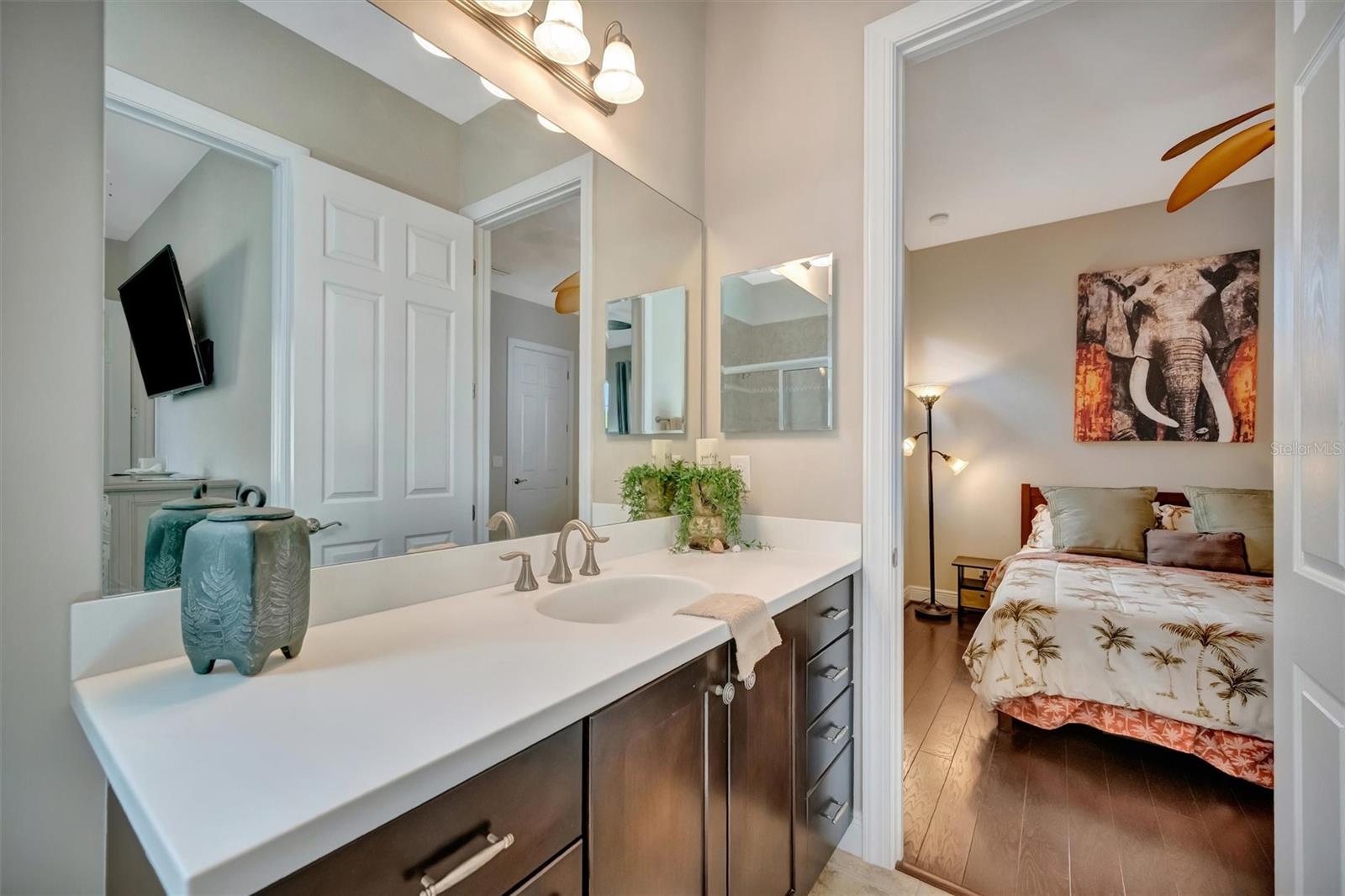 1022 KESTREL CT — photo 43