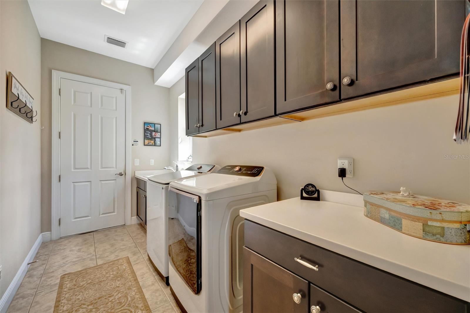 1022 KESTREL CT — photo 54