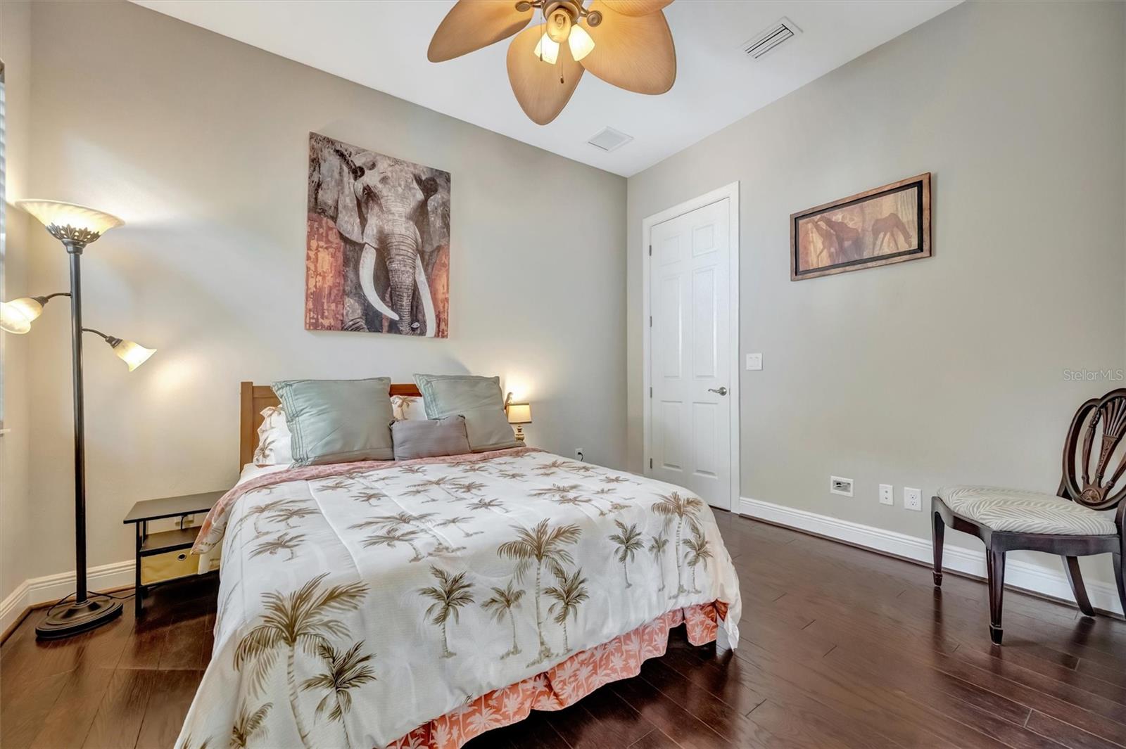 1022 KESTREL CT — photo 40