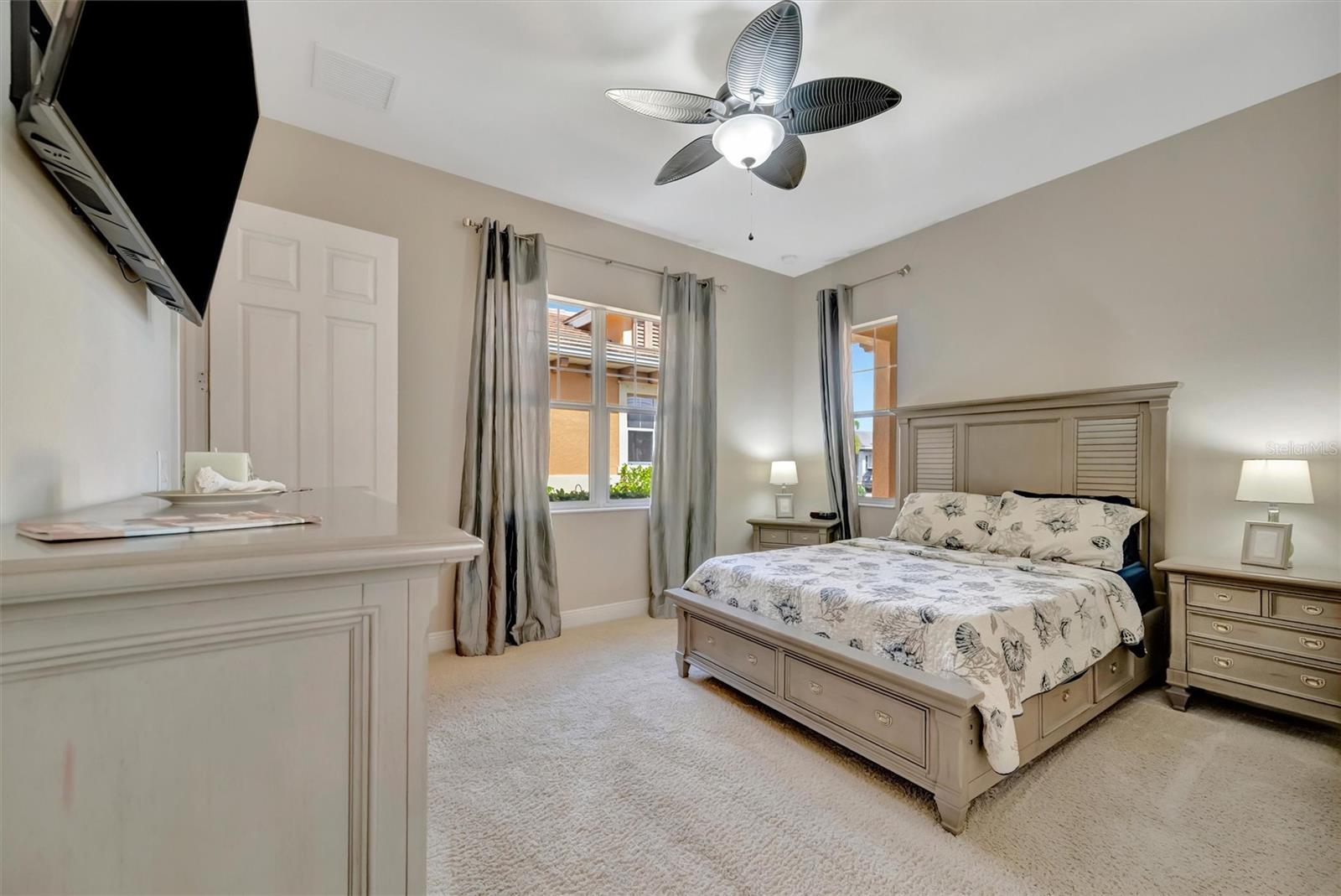 1022 KESTREL CT — photo 46