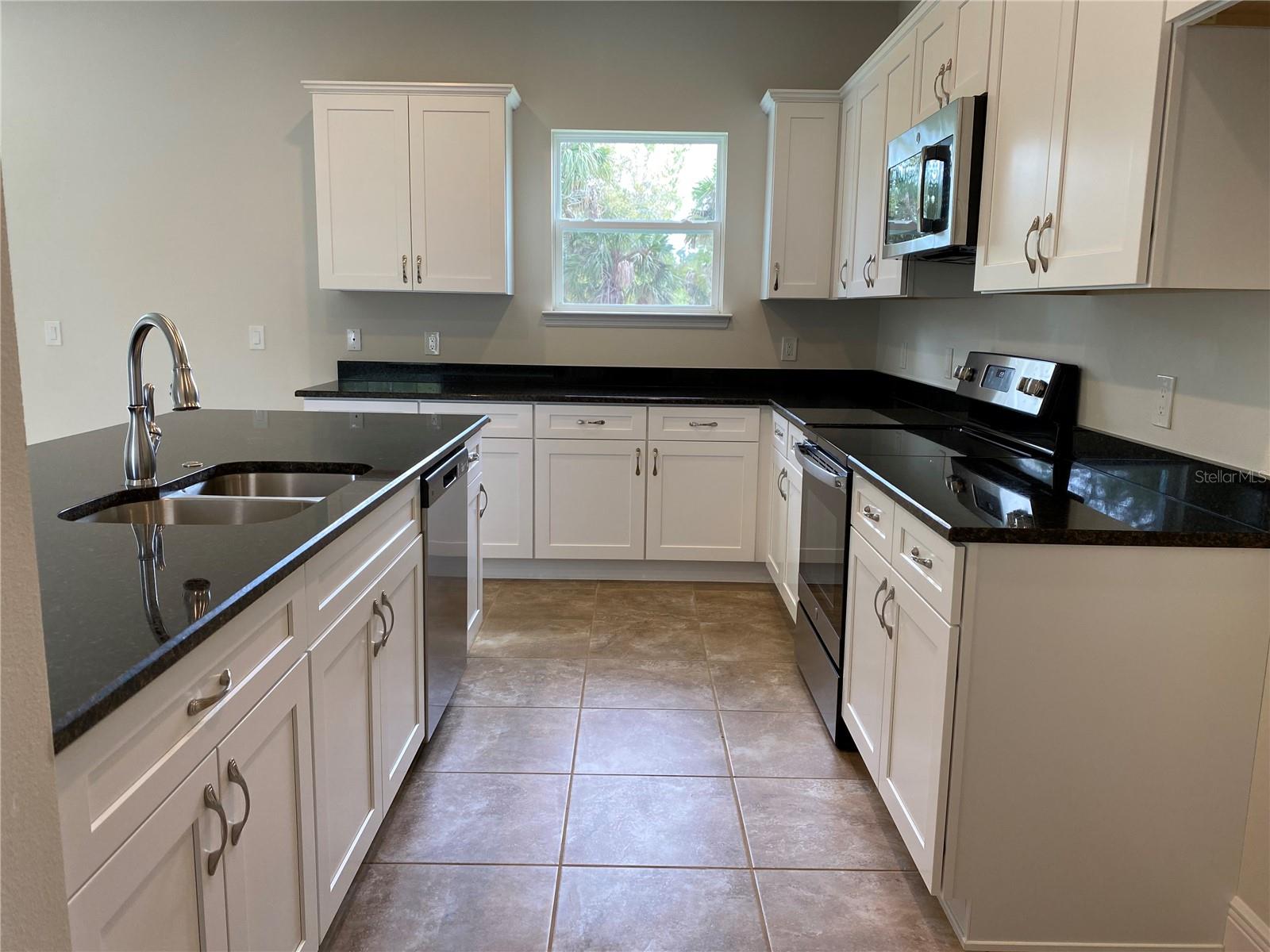 1793 NAMATKA AVE — photo 12