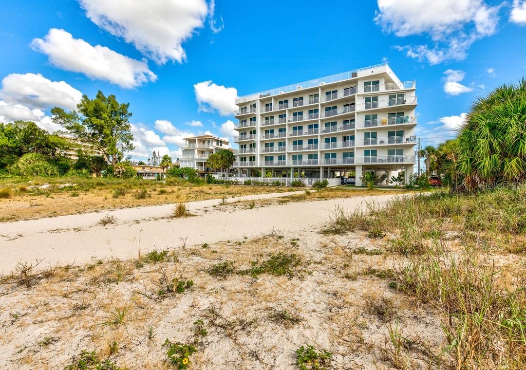 10116 GULF BLVD #203W — photo 26