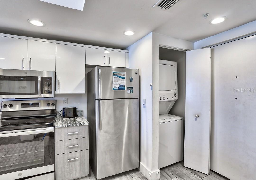 10116 GULF BLVD #203W — photo 10