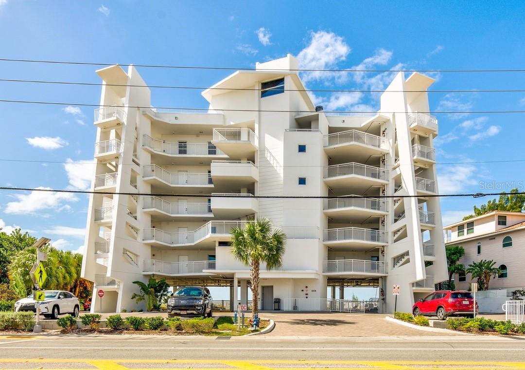 10116 GULF BLVD #203W — photo 2
