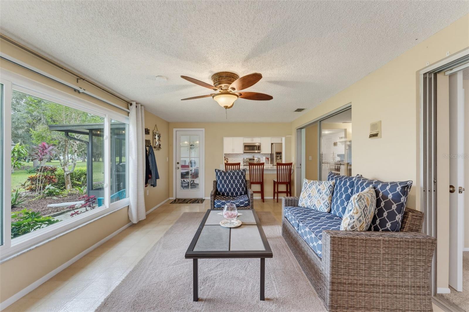 8210 VALLEY STREAM LN — photo 30