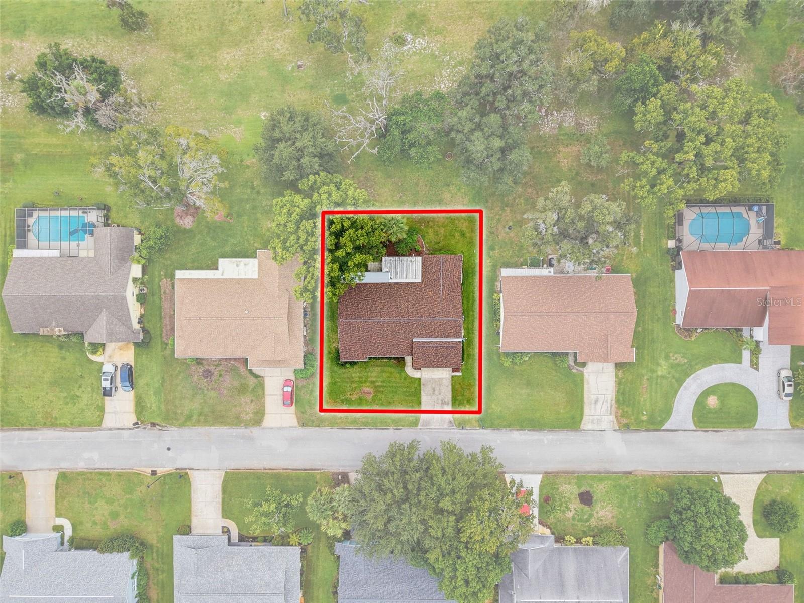 8210 VALLEY STREAM LN — photo 69