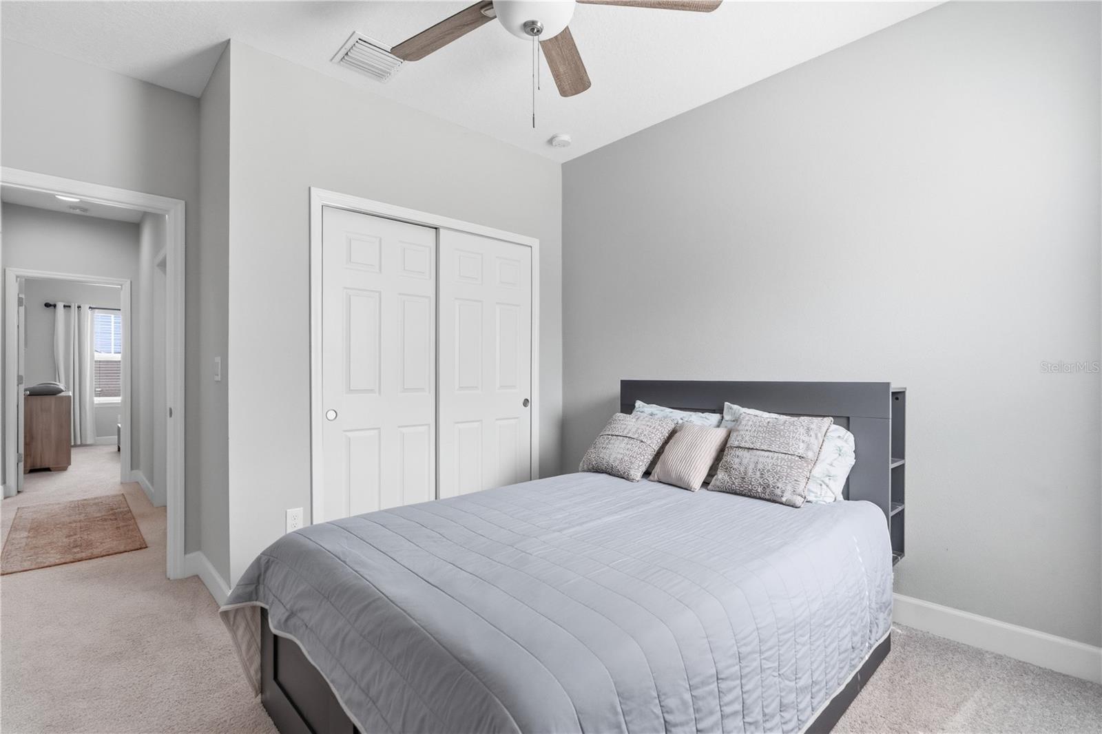 4939 LOS ROBLES CT — photo 32