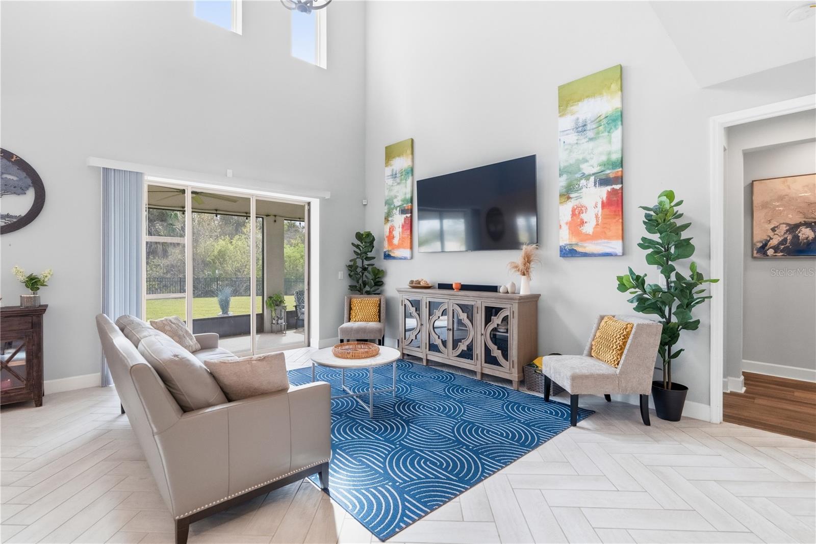 4939 LOS ROBLES CT — photo 3