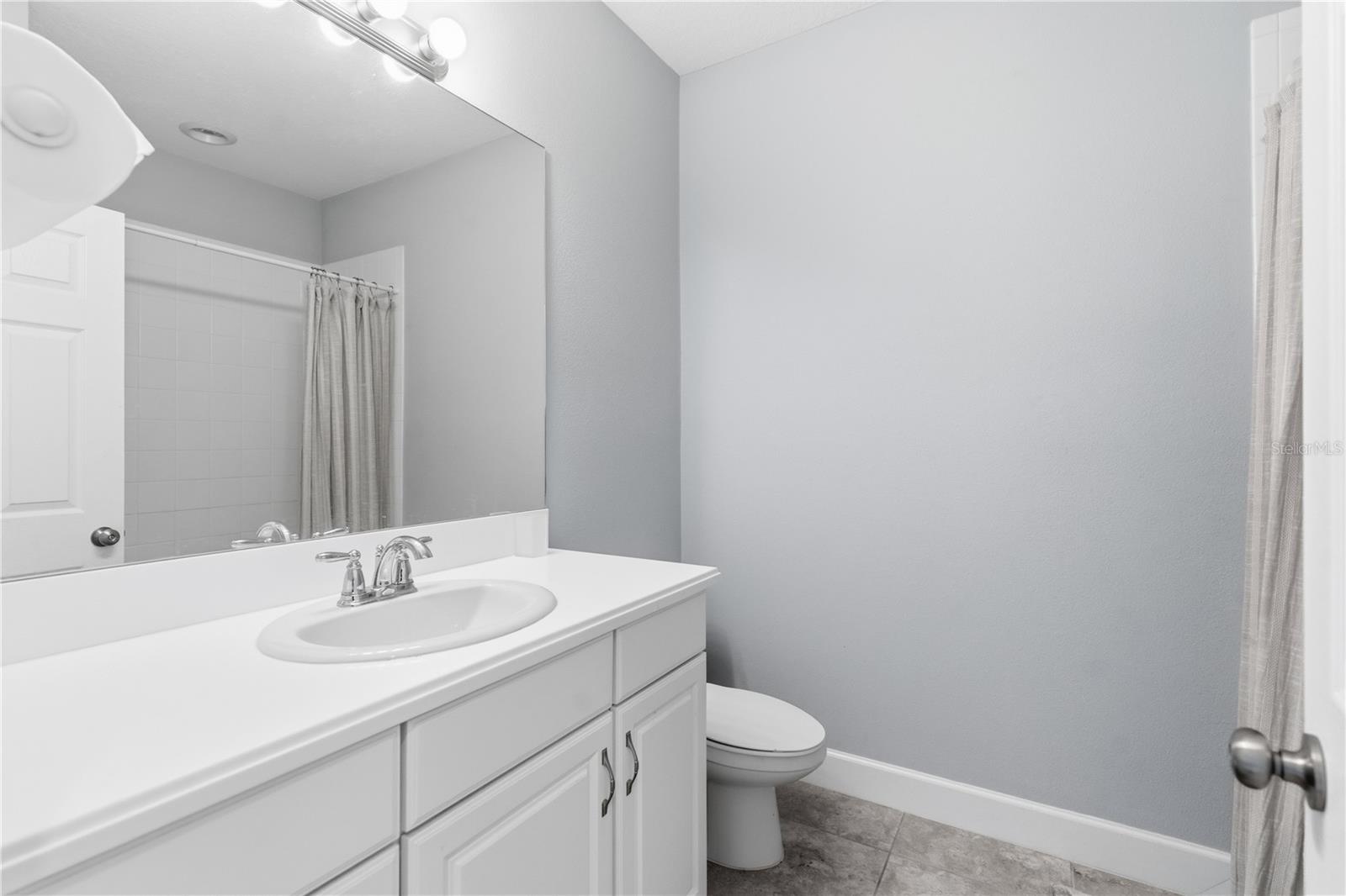 4939 LOS ROBLES CT — photo 30