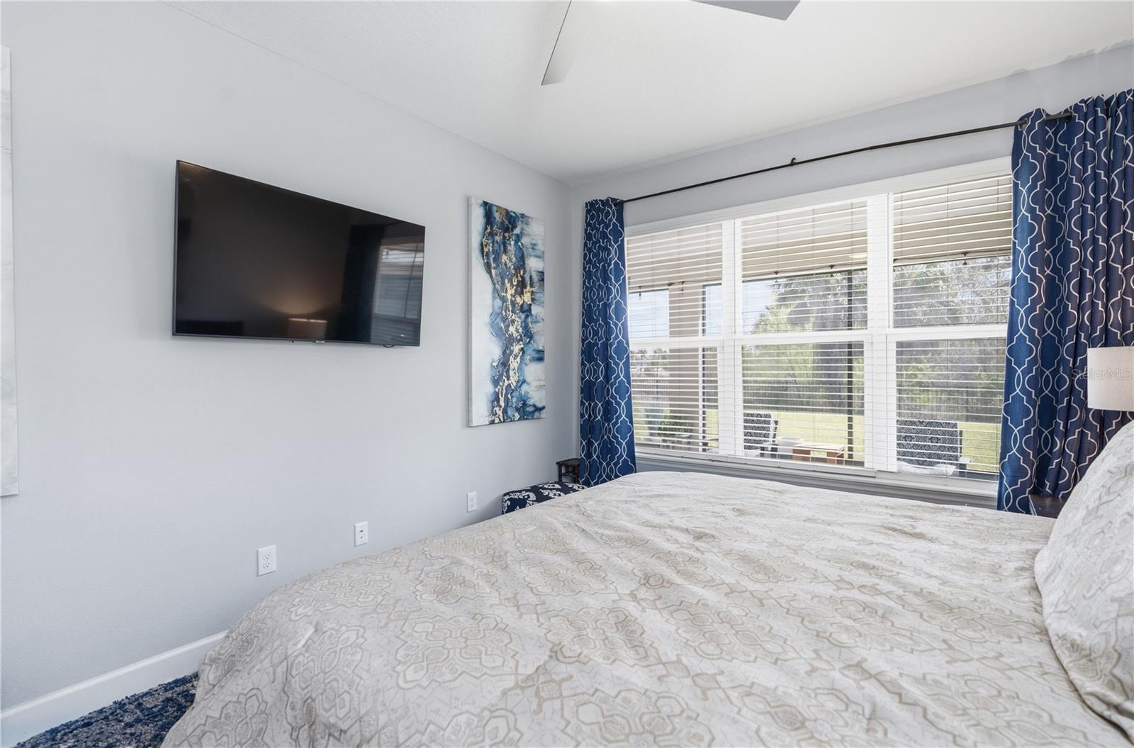 4939 LOS ROBLES CT — photo 13