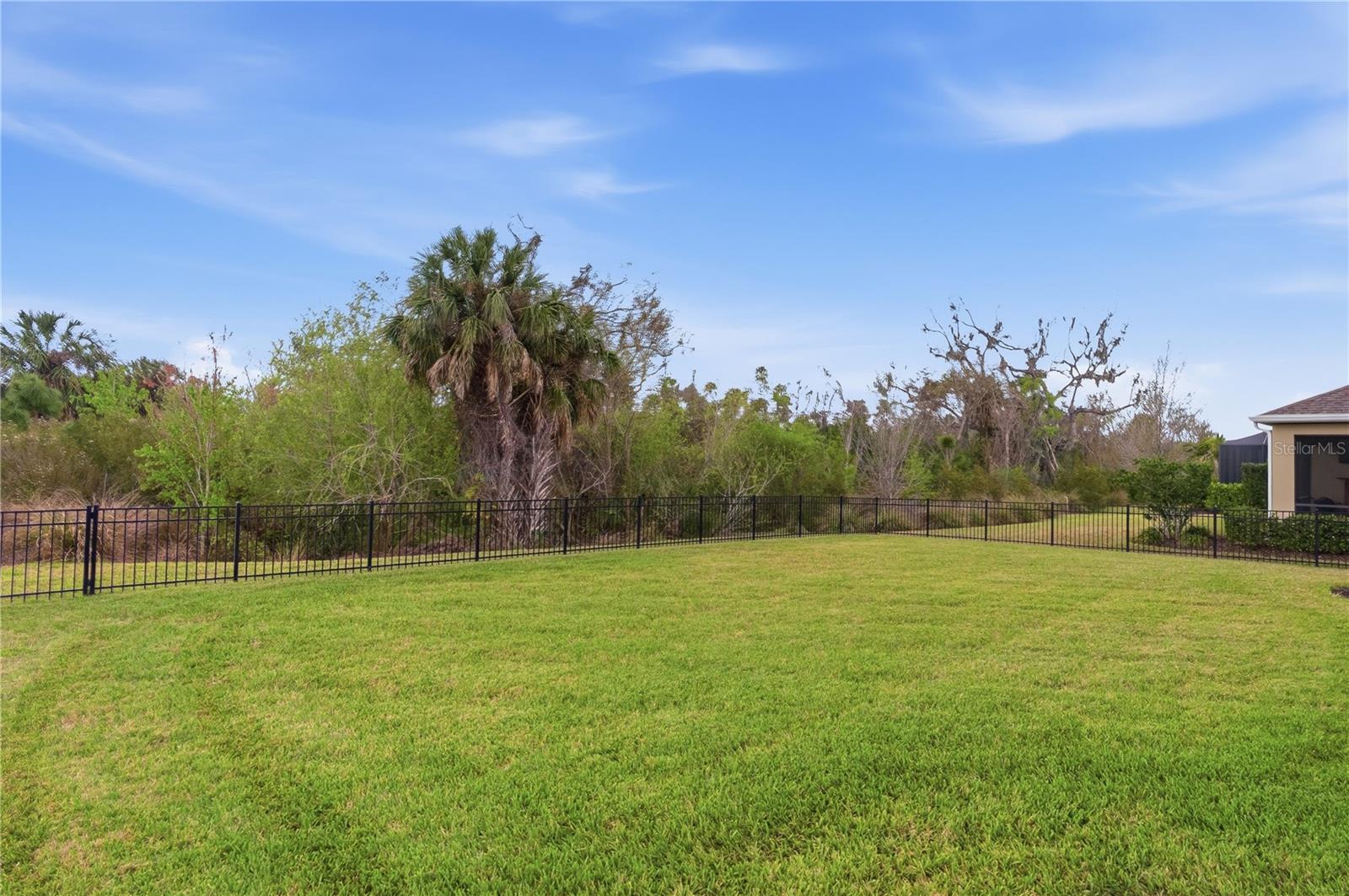 4939 LOS ROBLES CT — photo 40