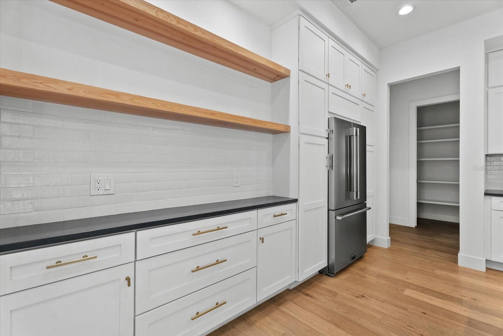 2135 DATURA ST — photo 8