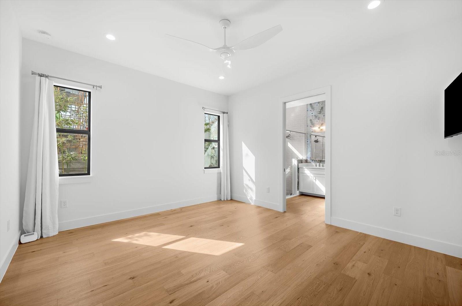 2135 DATURA ST — photo 38