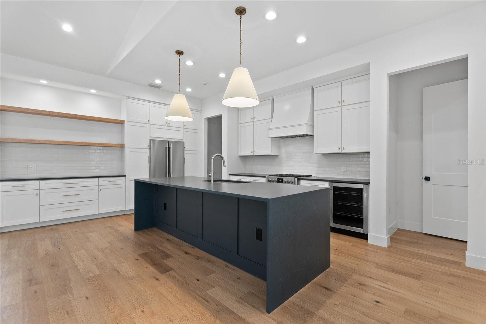2135 DATURA ST — photo 10