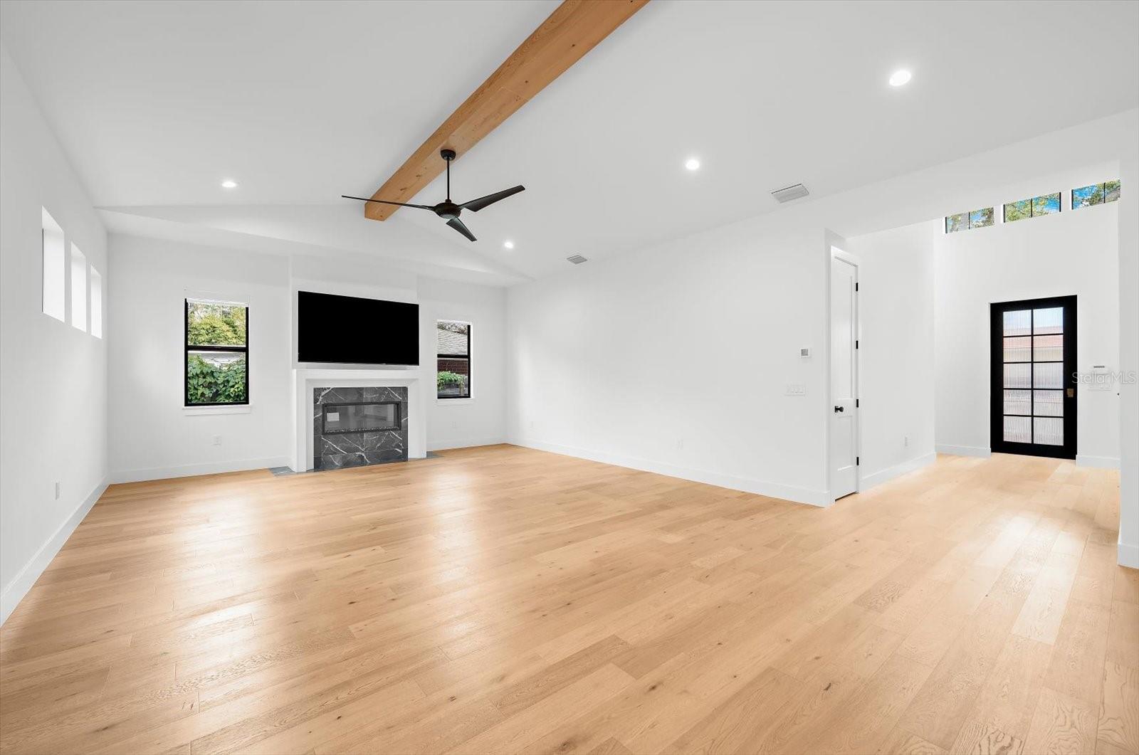 2135 DATURA ST — photo 24