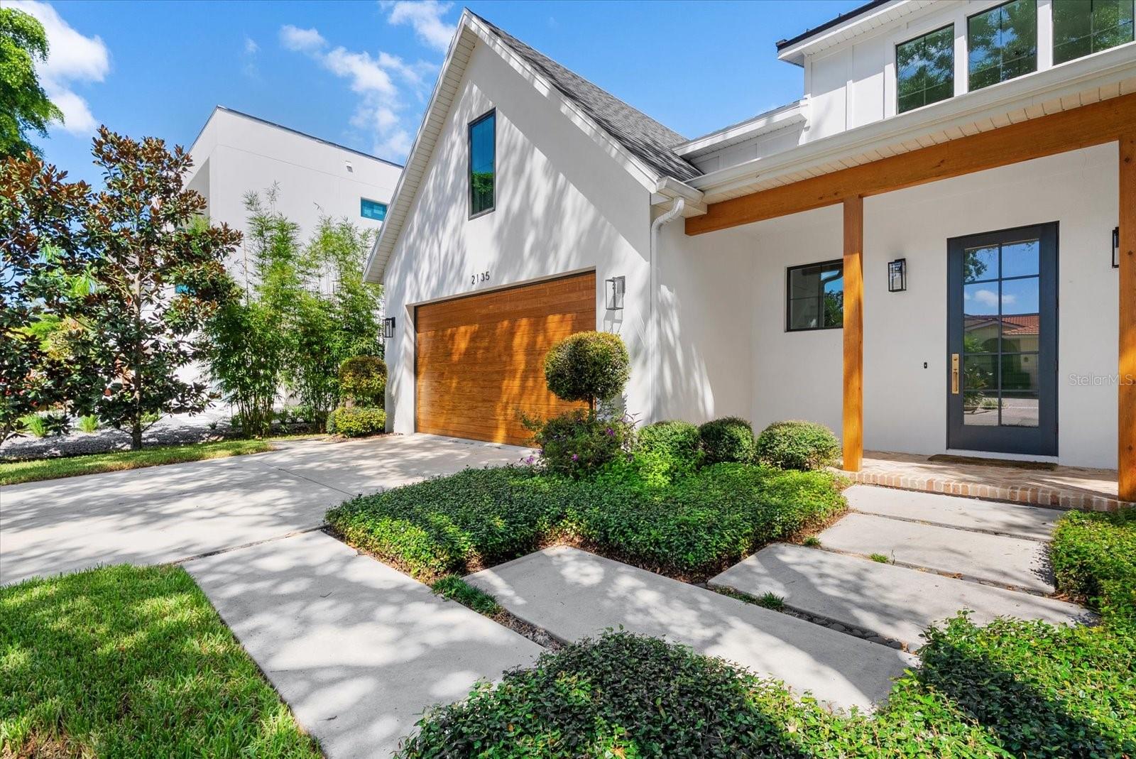 2135 DATURA ST — photo 4