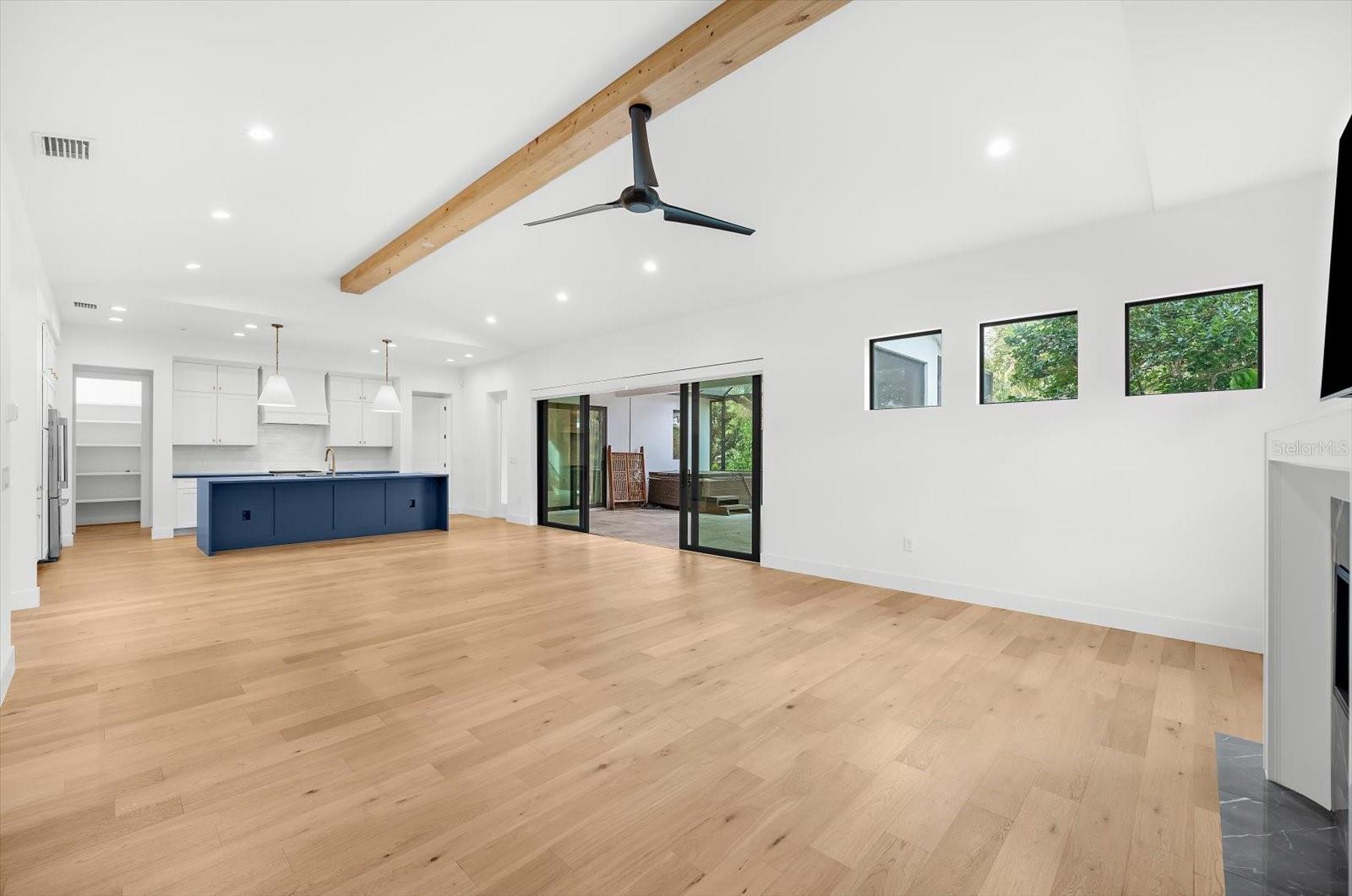 2135 DATURA ST — photo 21