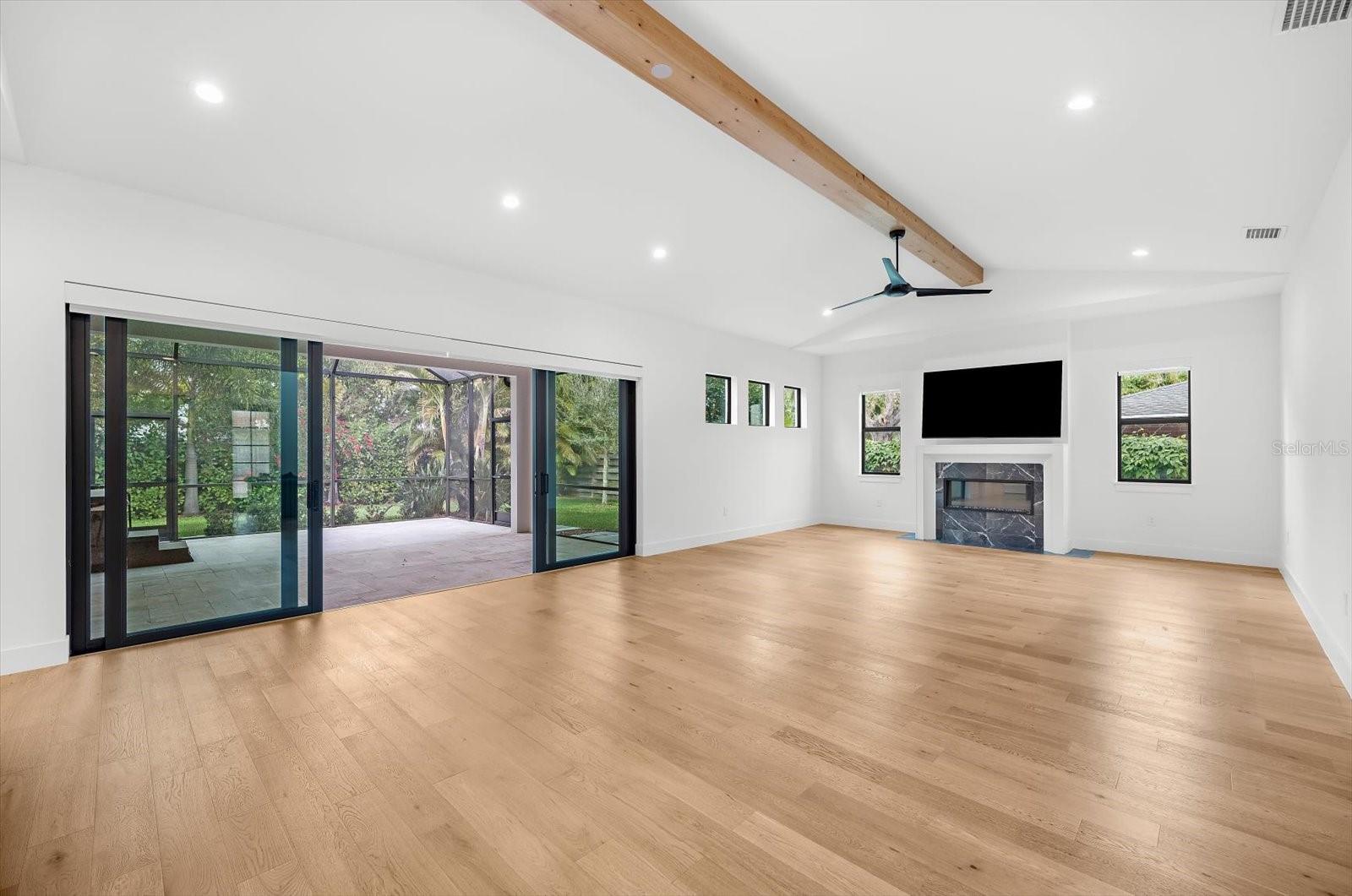 2135 DATURA ST — photo 19