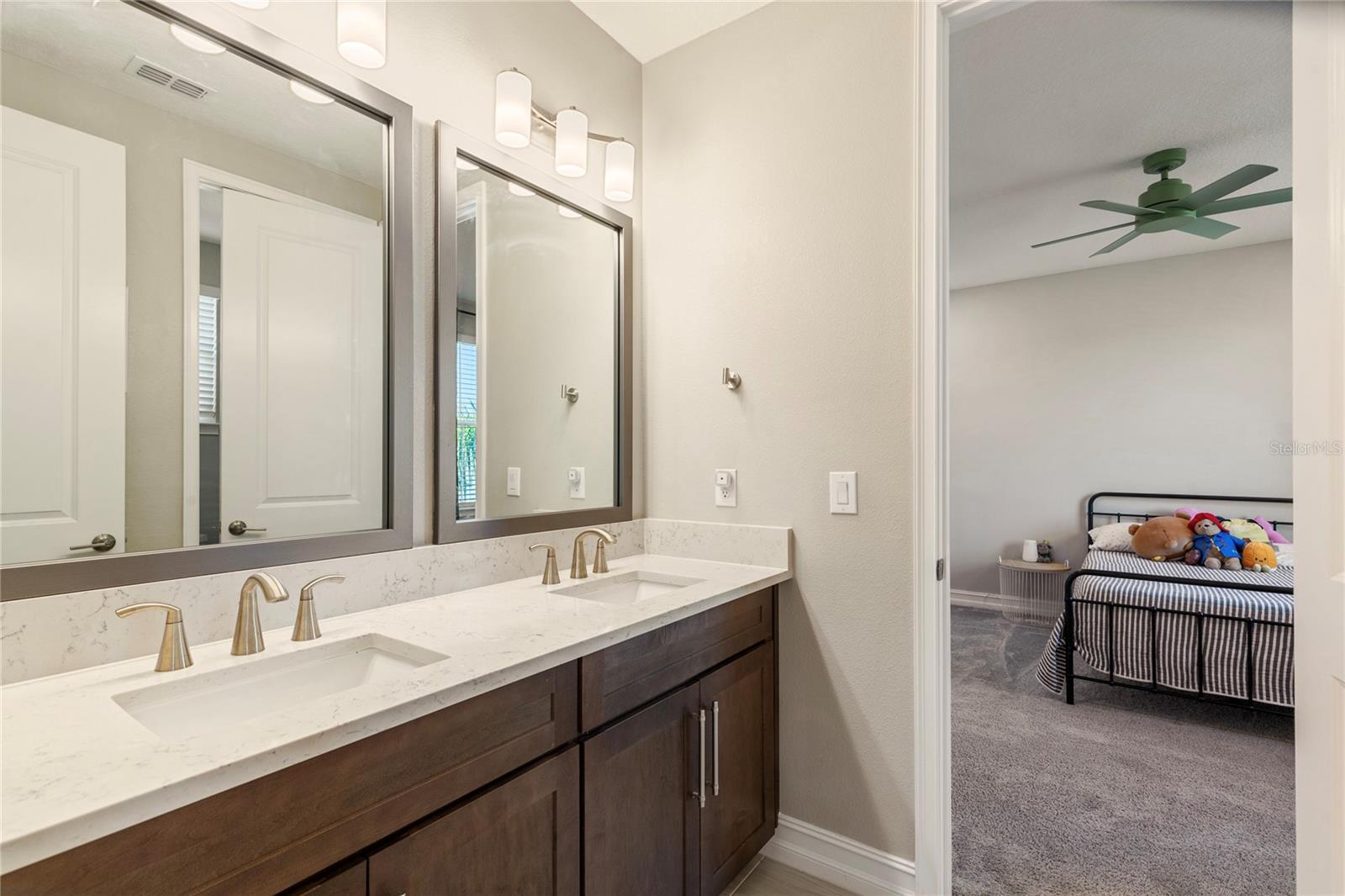 6159 MARSH TRAIL — photo 32
