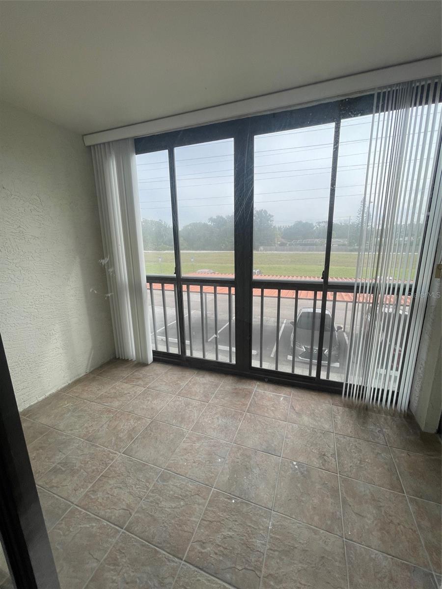 2591 COUNTRYSIDE BLVD #5203 — photo 17
