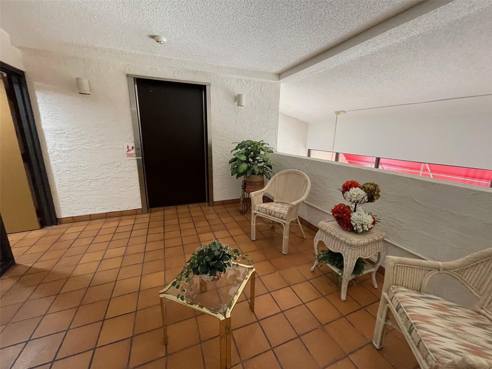 2591 COUNTRYSIDE BLVD #5203 — photo 3