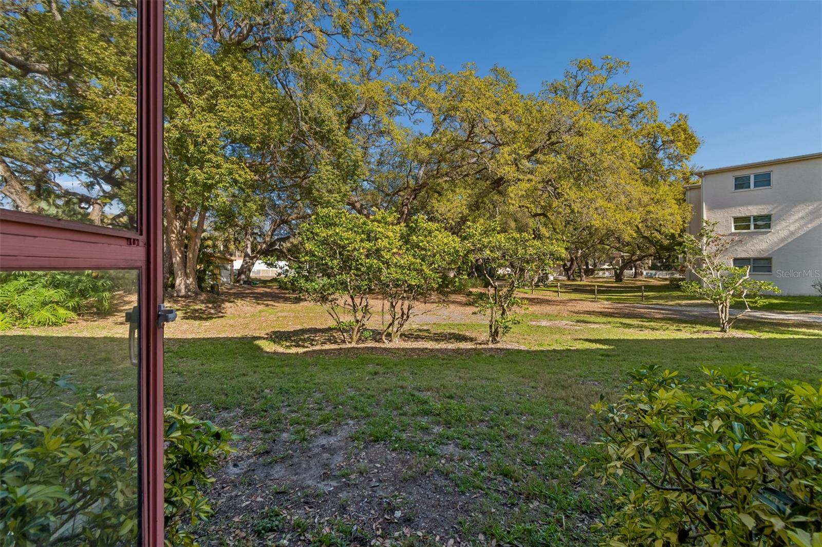 865 VIRGINIA CT #108 — photo 31