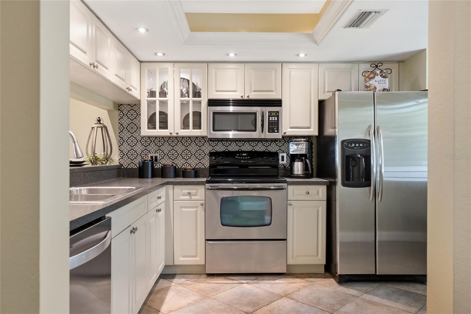 4242 MADEIRA CT #3315 — photo 5