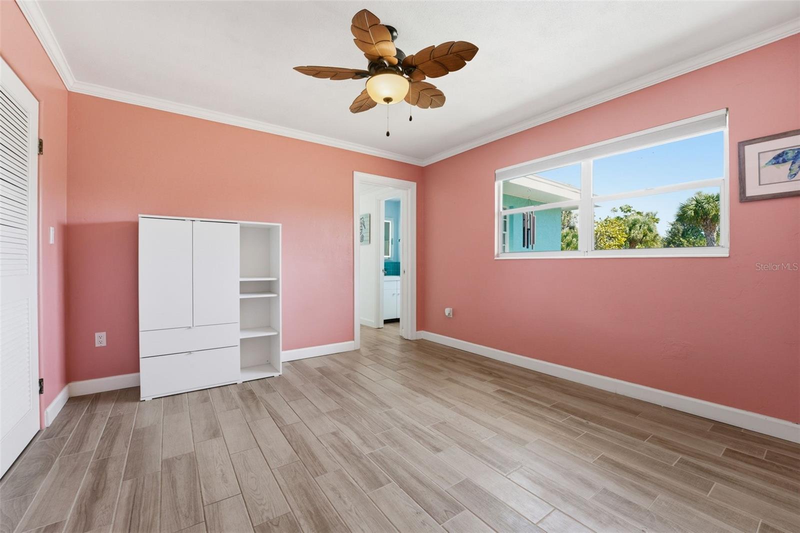 2400 PINE CT — photo 24