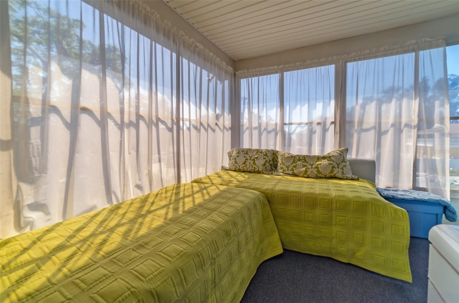 6810 SEAVIEW BLVD — photo 37