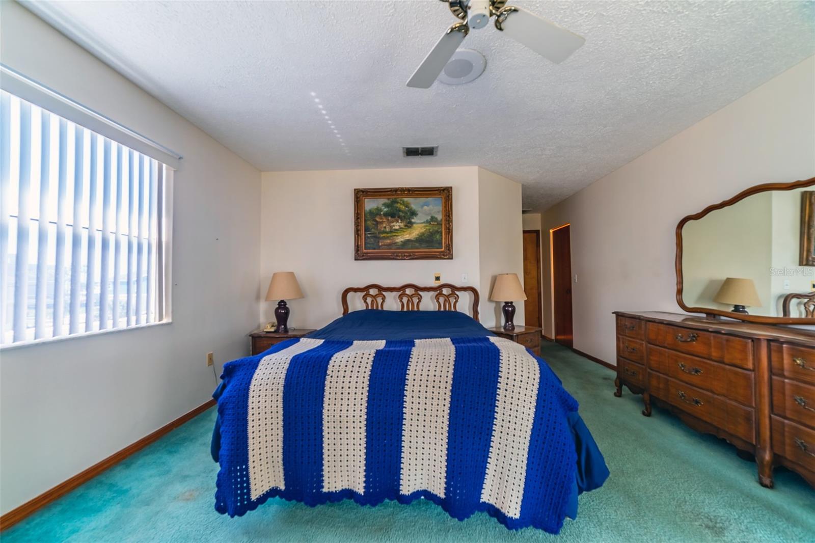 6810 SEAVIEW BLVD — photo 30