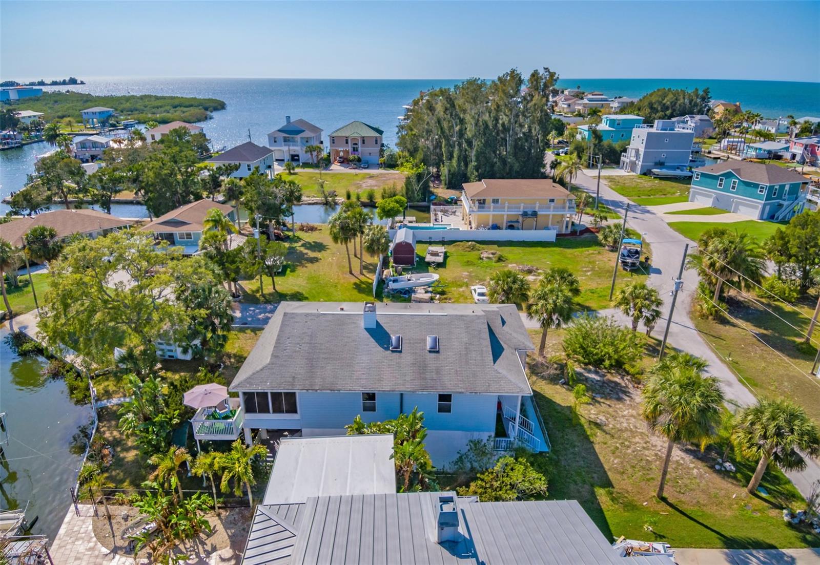 6810 SEAVIEW BLVD — photo 10