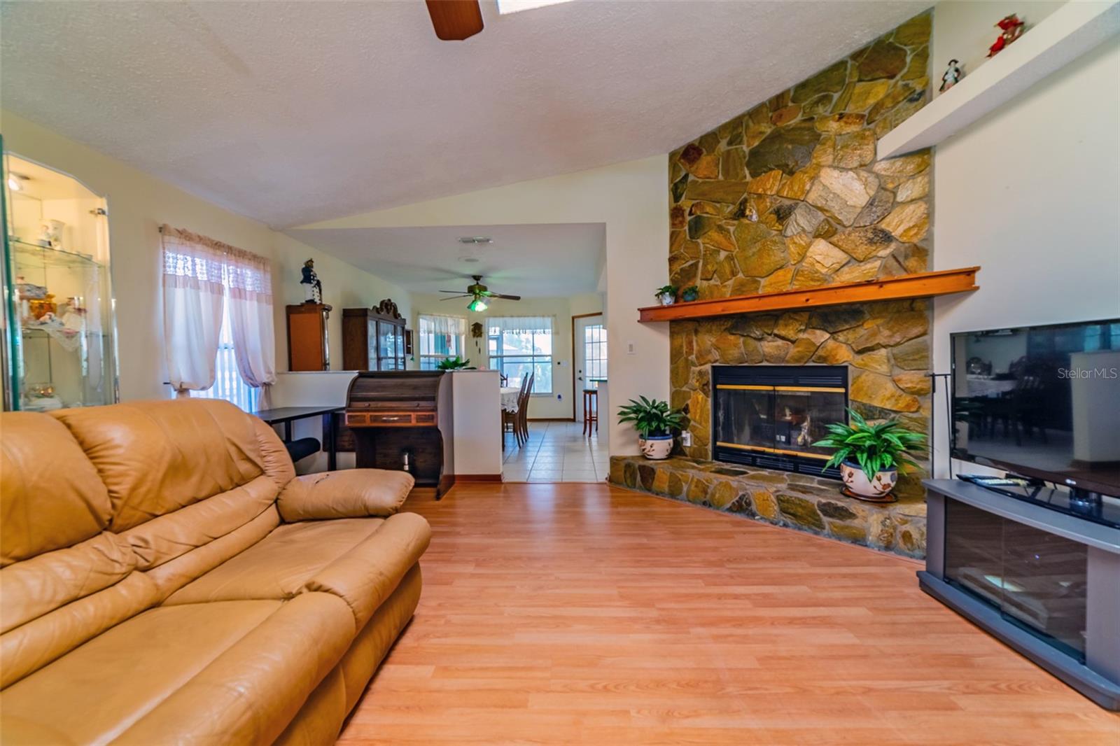 6810 SEAVIEW BLVD — photo 17
