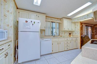 35909 BUENO DR — photo 67