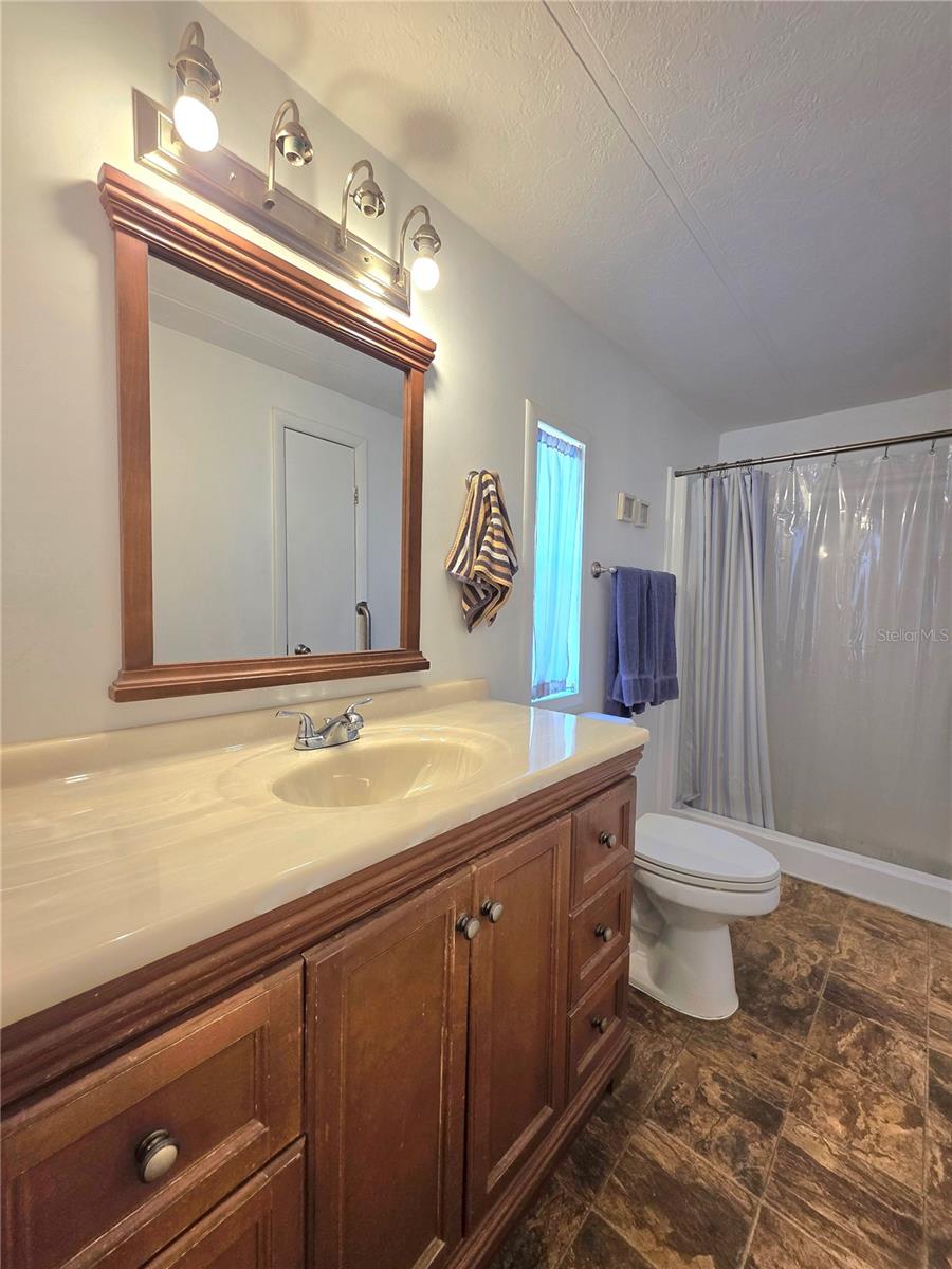 37408 MARTA AVE — photo 36