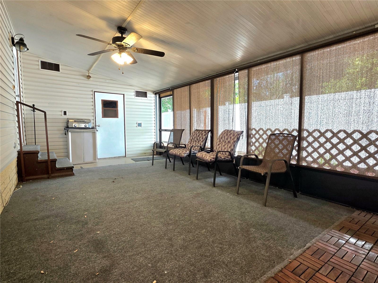 37408 MARTA AVE — photo 24